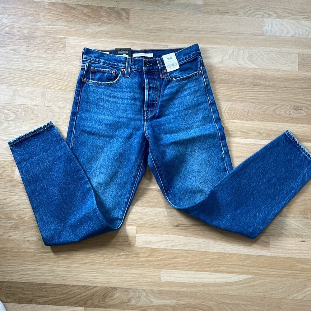 Levi’s Wedgie High Rise Denim Jeans Size 27 New with tags